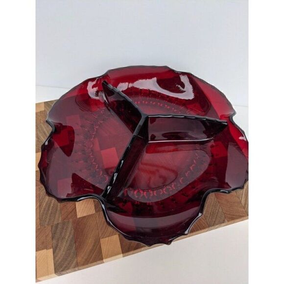 New Martinsville Radiance ruby 3 part relish dish, Ruby glass serving tray - Picture 7 of 9